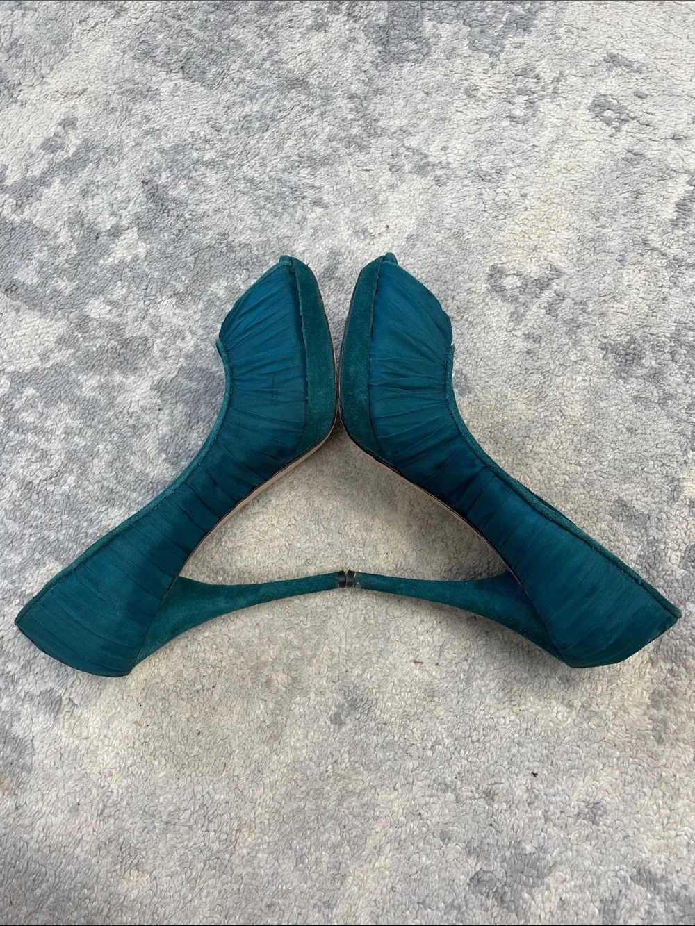 Betsey Johnson Winona Teal Peeptoe Pleated Pumps Sz 9